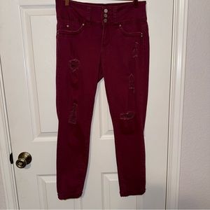 NWOT YMI USA Mid Rise Skinny Destroyed Ripped Hole Denim Pants Stretch